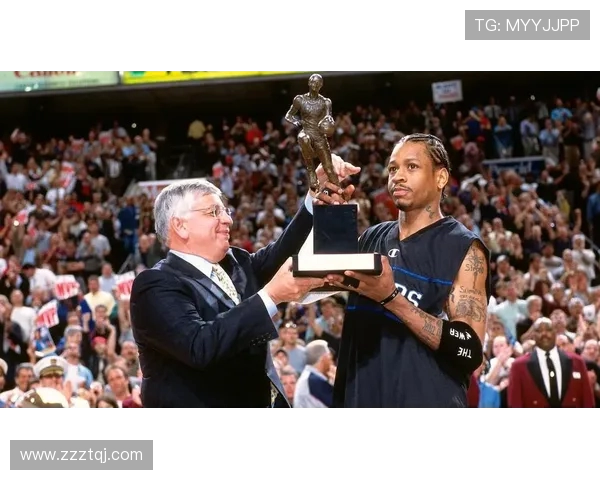 2001年NBA全明星赛东部以111比110险胜西部艾弗森末节独砍15分